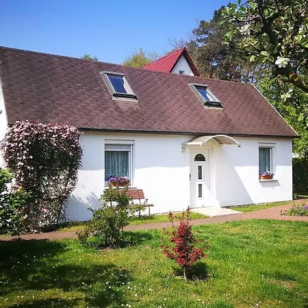 Holiday home Im Igelbau